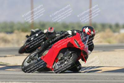 media/Oct-13-2025-Moto Forza (Mon) [[a66d839500]]/2-A Group/Session 3 (Turn 16)/